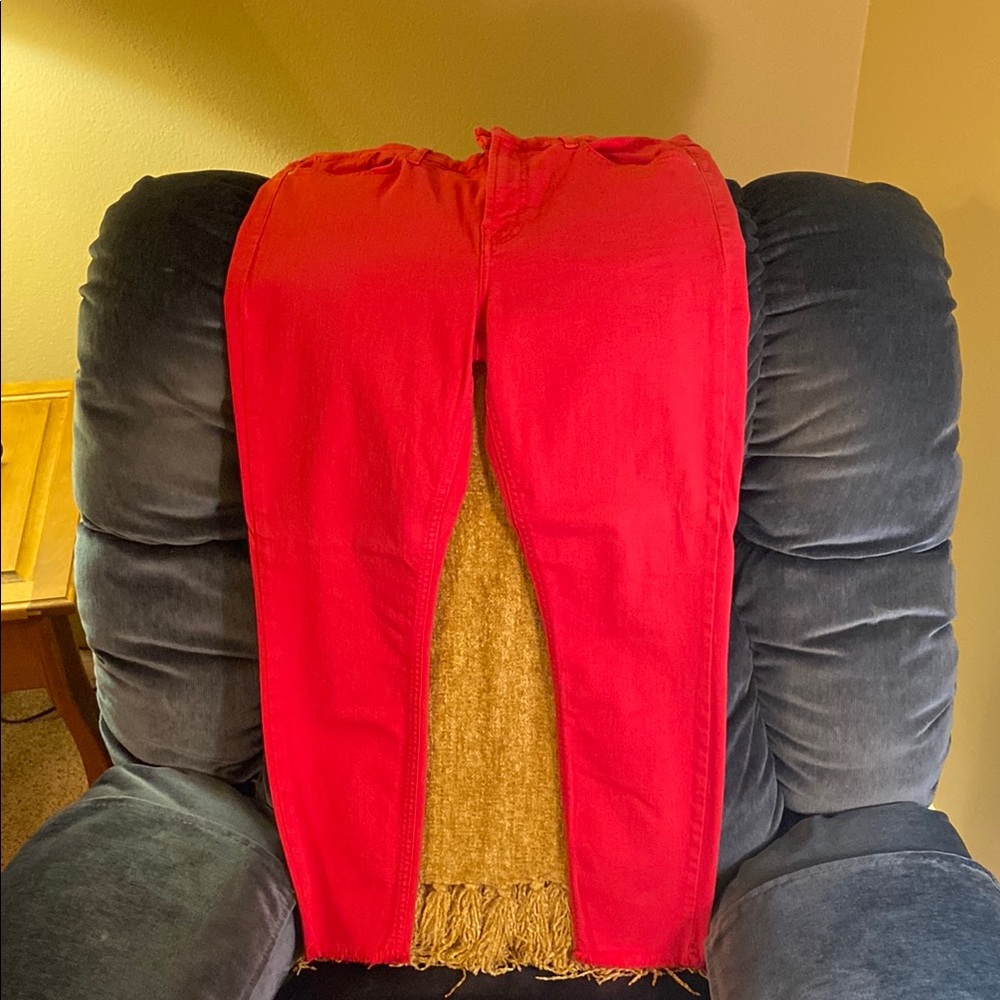 Vibrant Red Ankle Cropped Jeans